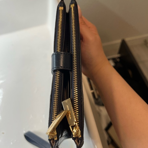 MK purse in perfect condition - Picture 4 of 4